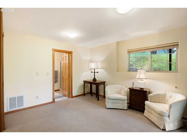 $769,000 | 217 Rockridge Loop, Eugene, OR 97405