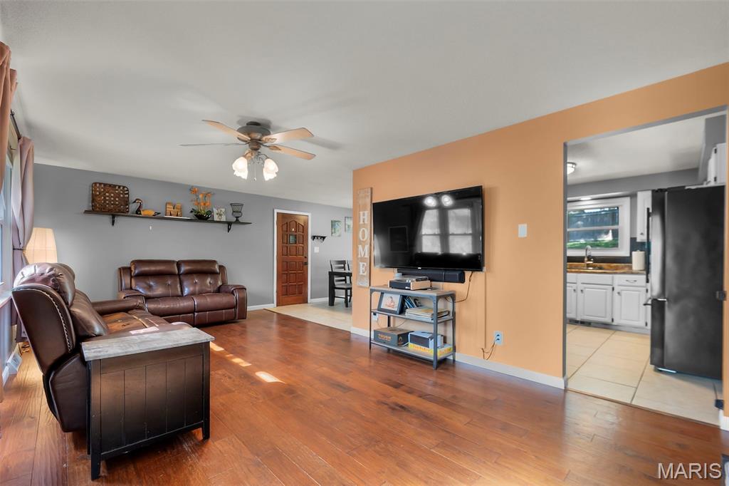 1859 June Lane Jackson, MO 63755 - Photo 3 of 26