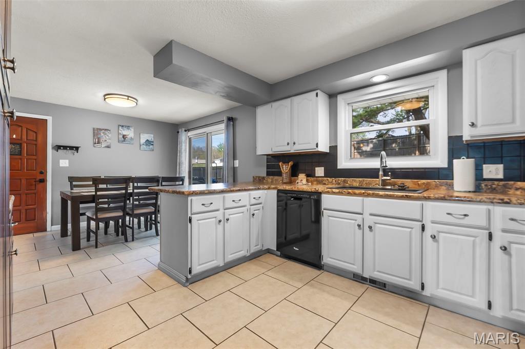 1859 June Lane Jackson, MO 63755 - Photo 8 of 26