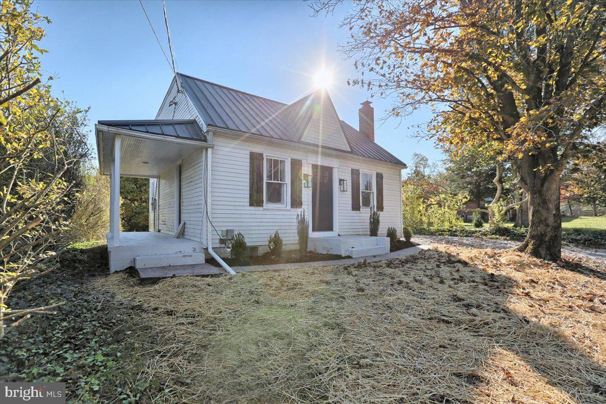 1015 Hilltop Road York, PA 17408 - Photo 13 of 26 Gallery Image 13