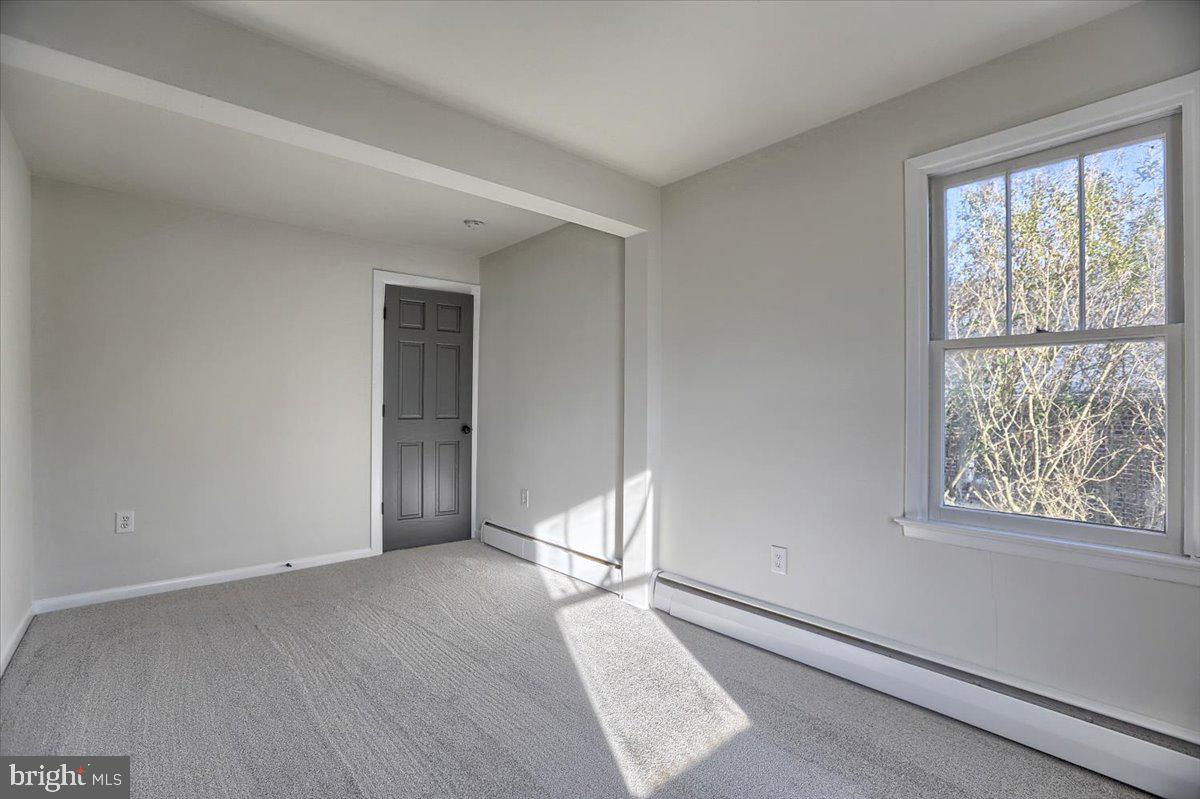 1015 Hilltop Road York, PA 17408 - Photo 8 of 26 Gallery Image 8