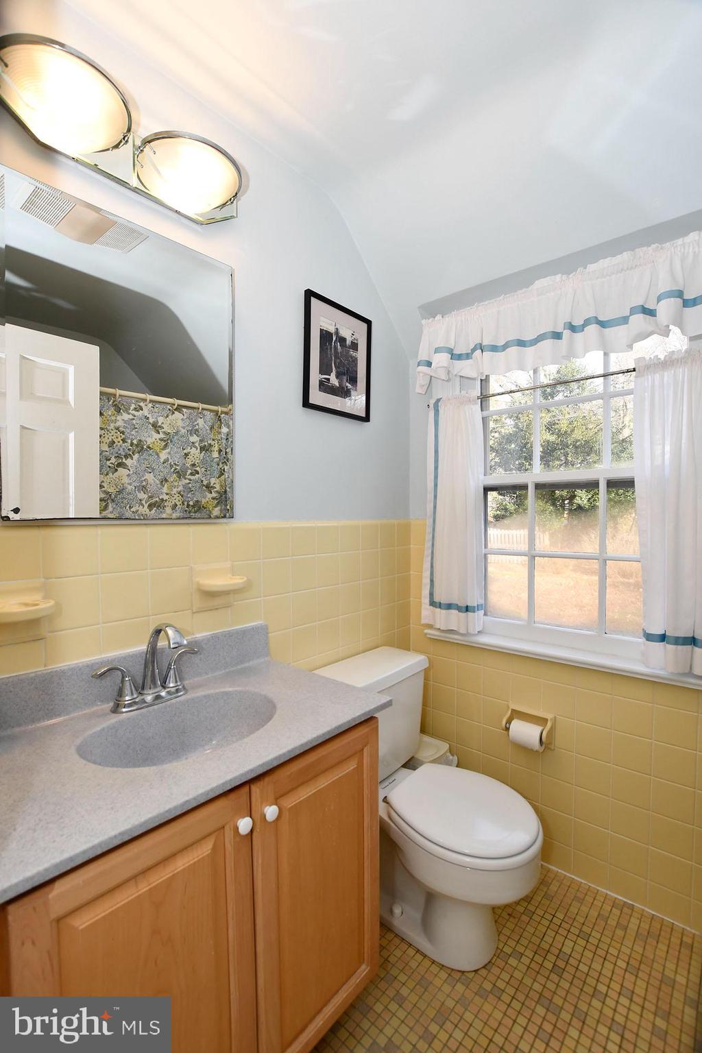7 Valley View Road Rose Valley, PA 19063 - Photo 20 of 45 Bathroom