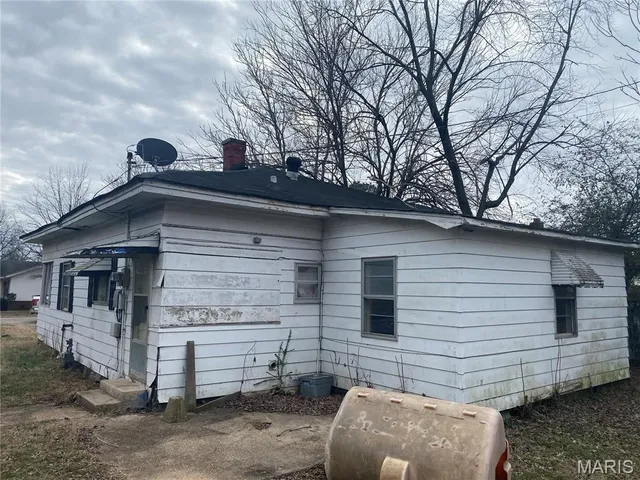 $10,000 | 800 Wayne Street, Kennett, MO 63857