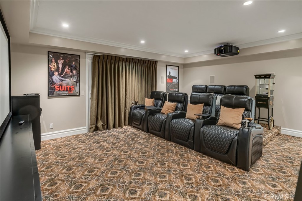 309 21st Street Huntington Beach, CA 92648 - Photo 35 of 38 a living room with furniture and a large window