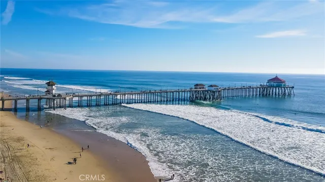 $2,888,000 | 309 21st Street, Huntington Beach, CA 92648