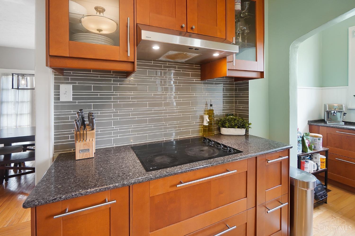 7530 Montgomery Road Cincinnati, OH 45236 - Photo 14 of 34 Gallery Image 14