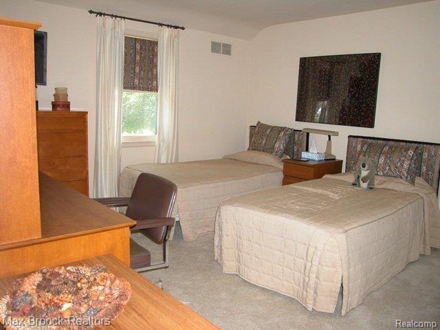 1364 Dorothea Road Berkley, MI 48072 - Photo 10 of 15 MASTER BEDROOM +