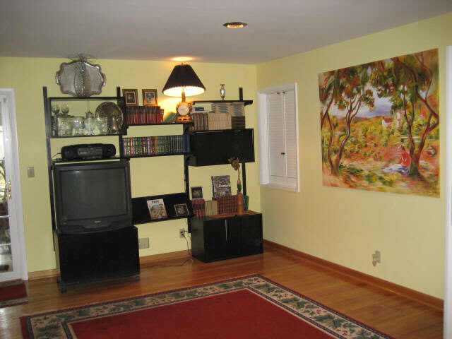 576 South Kellner Road Columbus, OH 43209 - Photo 3 of 10 Gallery Image 3