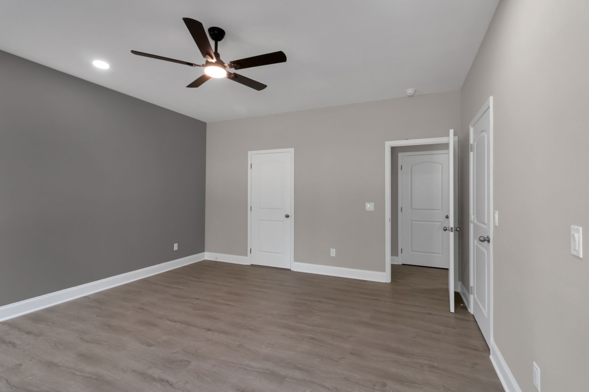 74 Mockingbird Lane Paris, TN 38242 - Photo 12 of 21 a view of an empty room