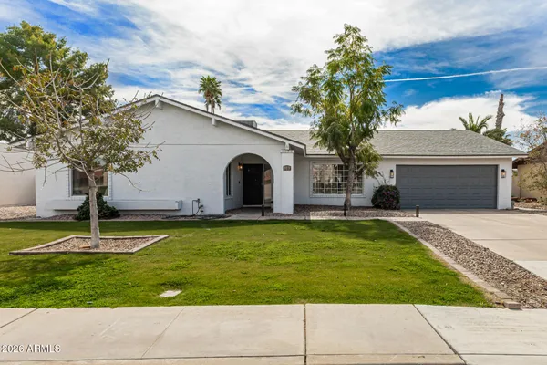 $565,000 | 913 West Summit Place, Chandler, AZ 85224