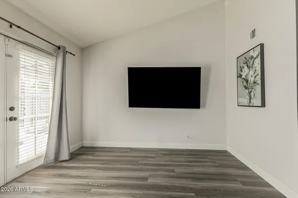 $565,000 | 913 West Summit Place, Chandler, AZ 85224