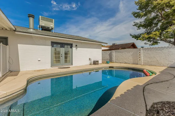 $565,000 | 913 West Summit Place, Chandler, AZ 85224