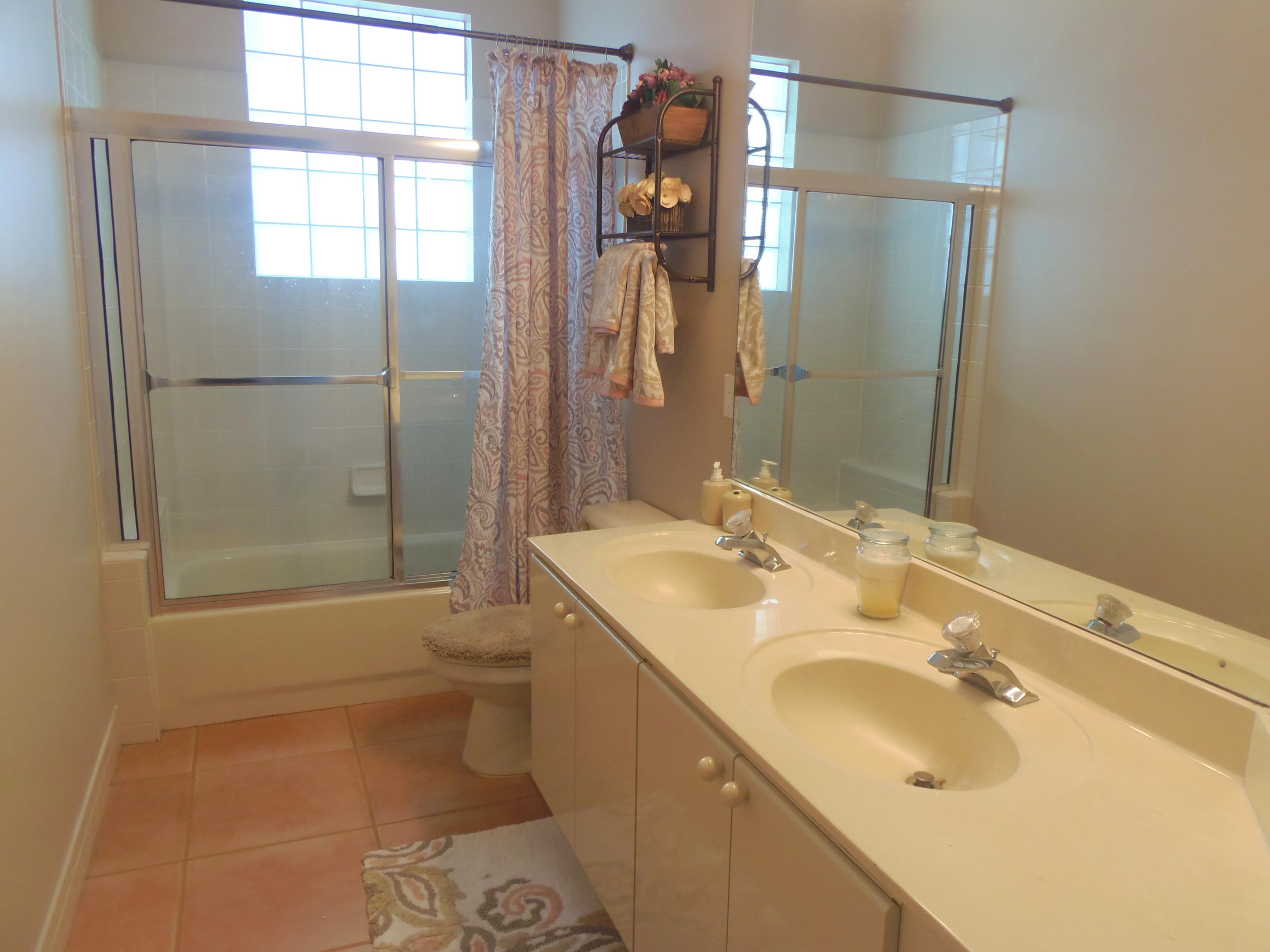 18700 Sea Turtle Lane Boca Raton, FL 33498 - Photo 30 of 38 18700 Sea Turtle Ln_Bath