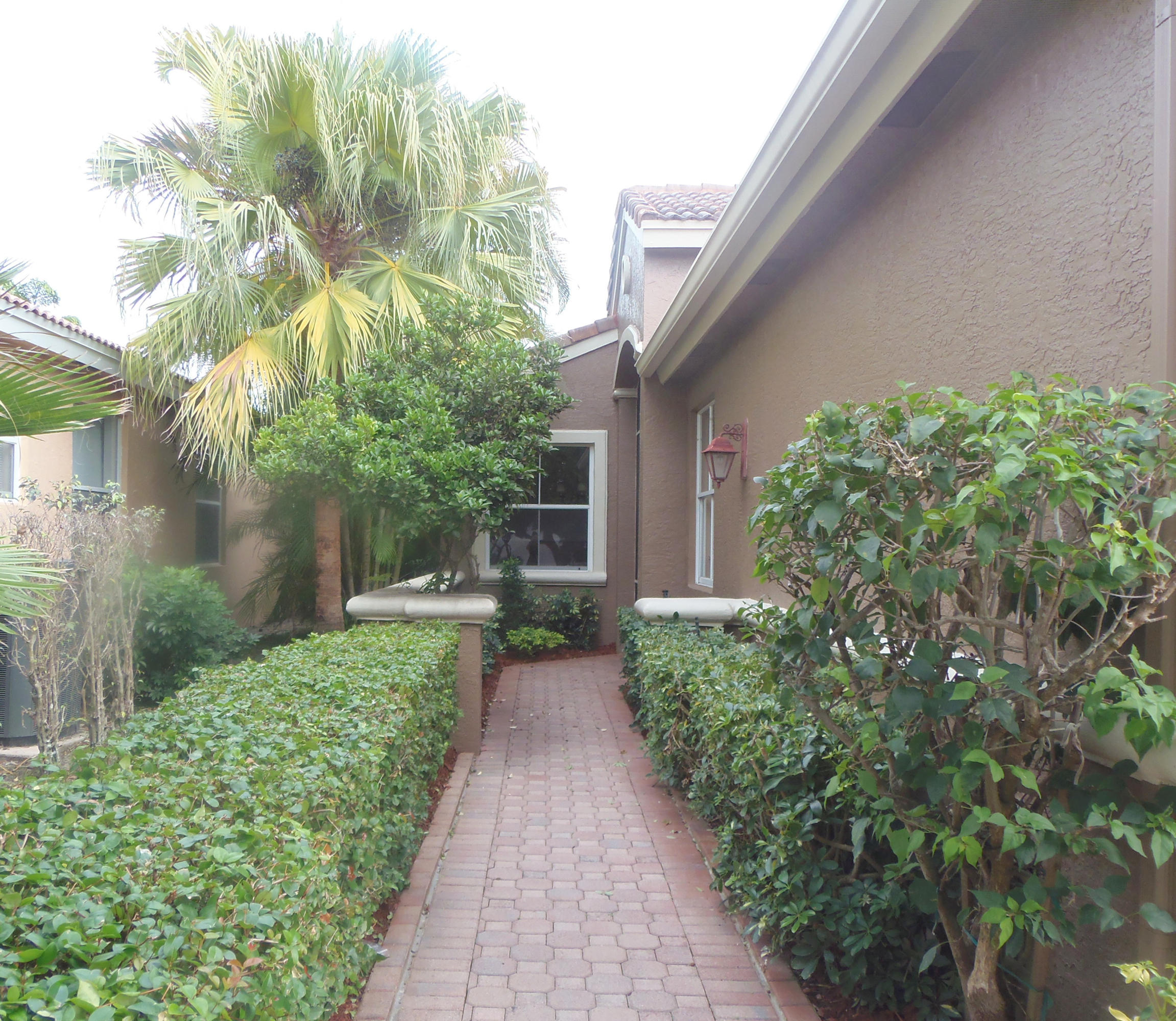 18700 Sea Turtle Lane Boca Raton, FL 33498 - Photo 32 of 38 18700 Sea Turtle Ln_Entrance