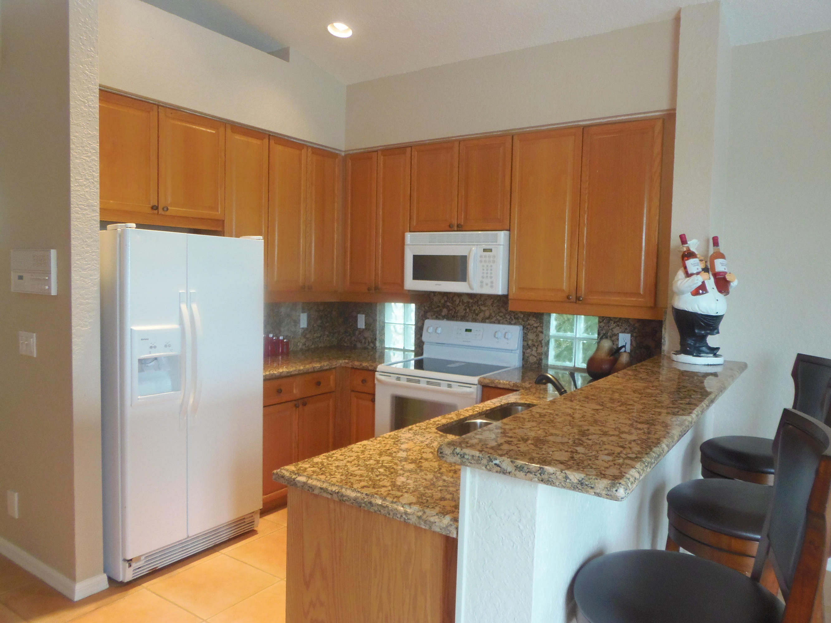 18700 Sea Turtle Lane Boca Raton, FL 33498 - Photo 10 of 38 18700 Sea Turtle Ln_Kitchen