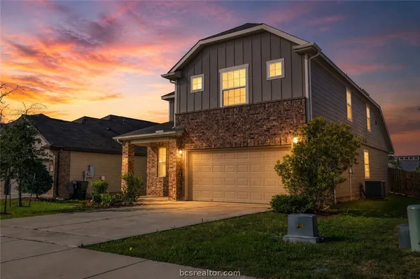 $299,900 | 4702 Nopalitos Way, Bryan, TX 77807