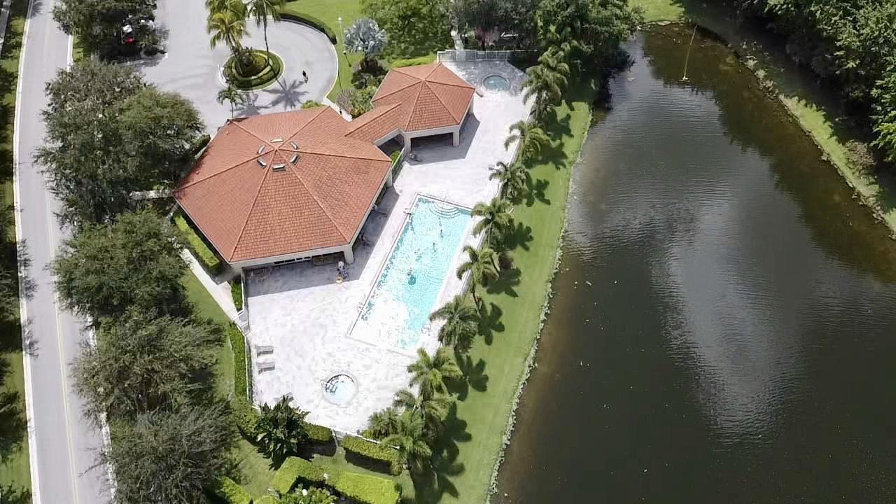 8656 Vía Giula Boca Raton, FL 33496 - Photo 35 of 37 E743312D-191A-4589-8FF4-FAE0C5F89128