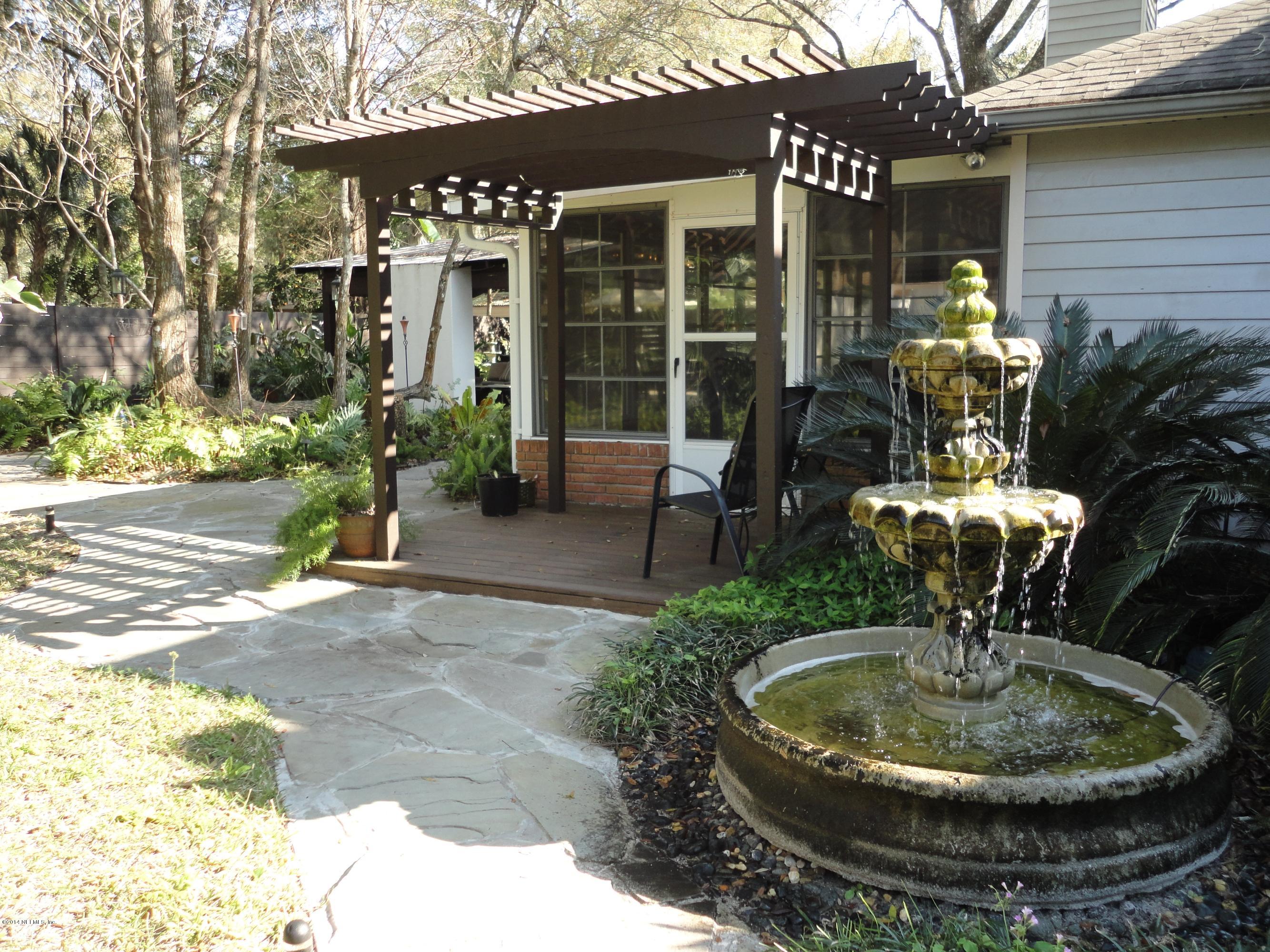3256 Turtle Creek Road St. Augustine, FL 32086 - Photo 24 of 26 Pergola and Fountain