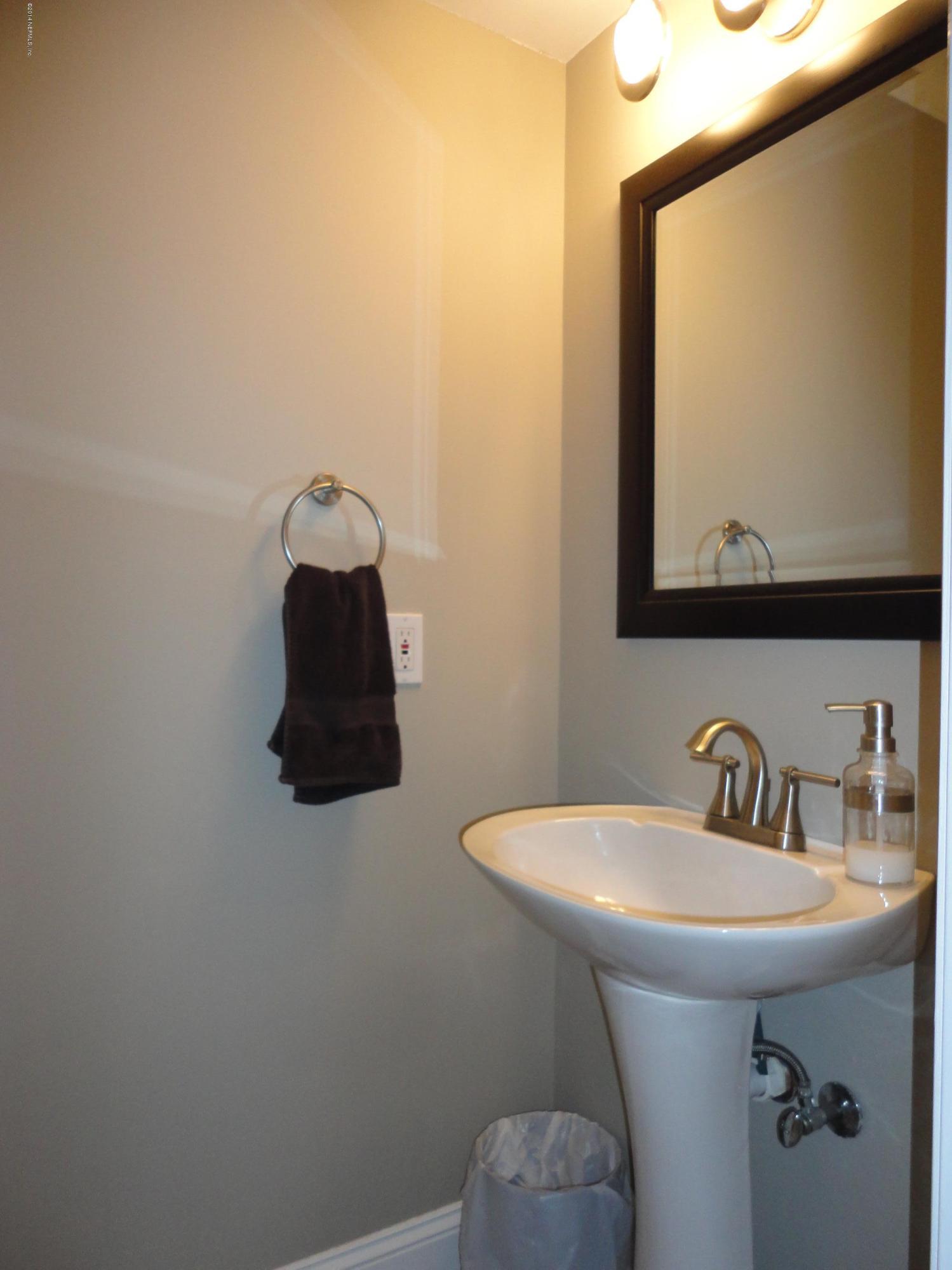 3256 Turtle Creek Road St. Augustine, FL 32086 - Photo 25 of 26 Guest Half Bath