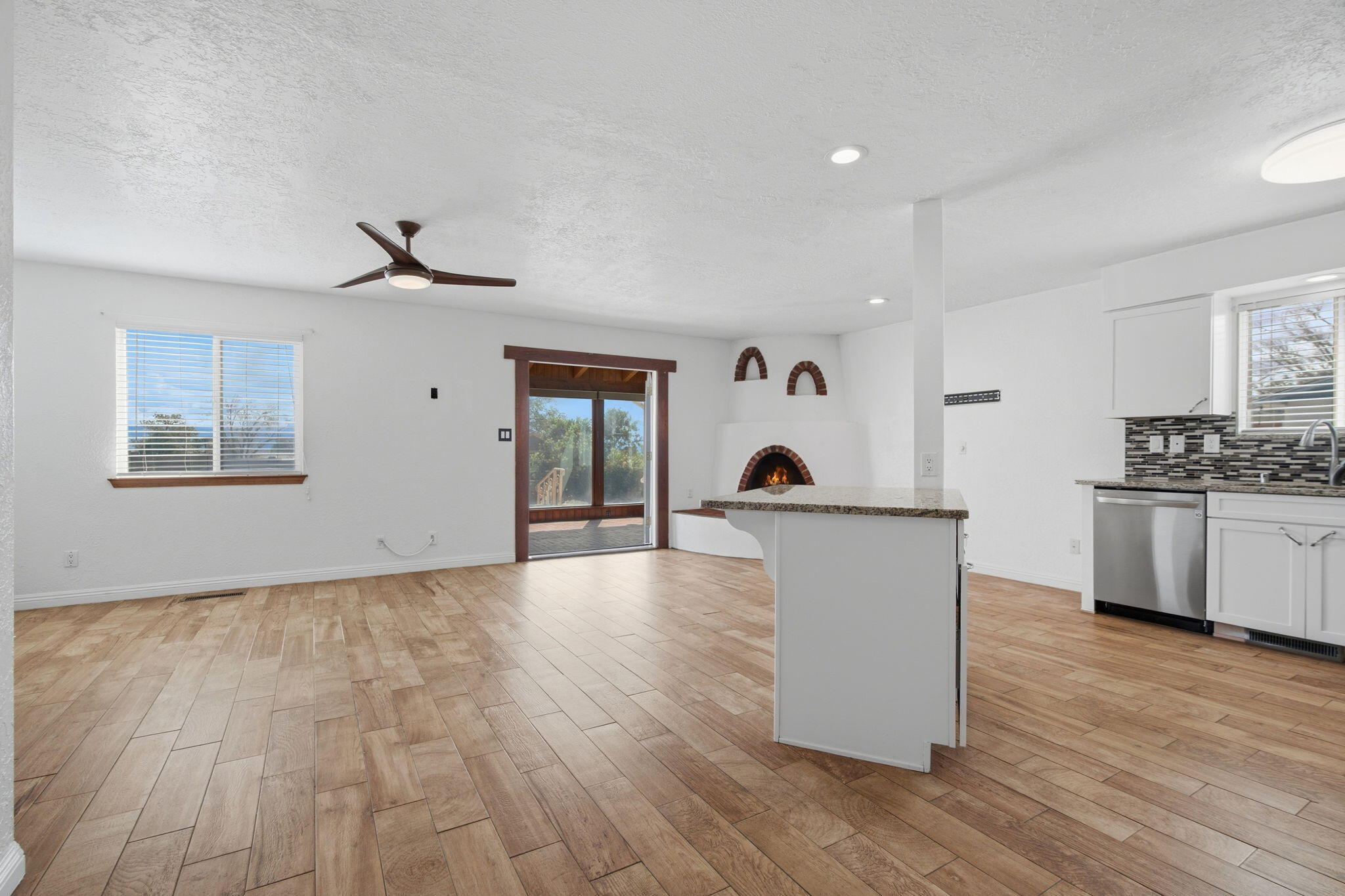 120 Itasca Road Southeast Rio Rancho, NM 87124 - Photo 18 of 45 Gallery Image 18