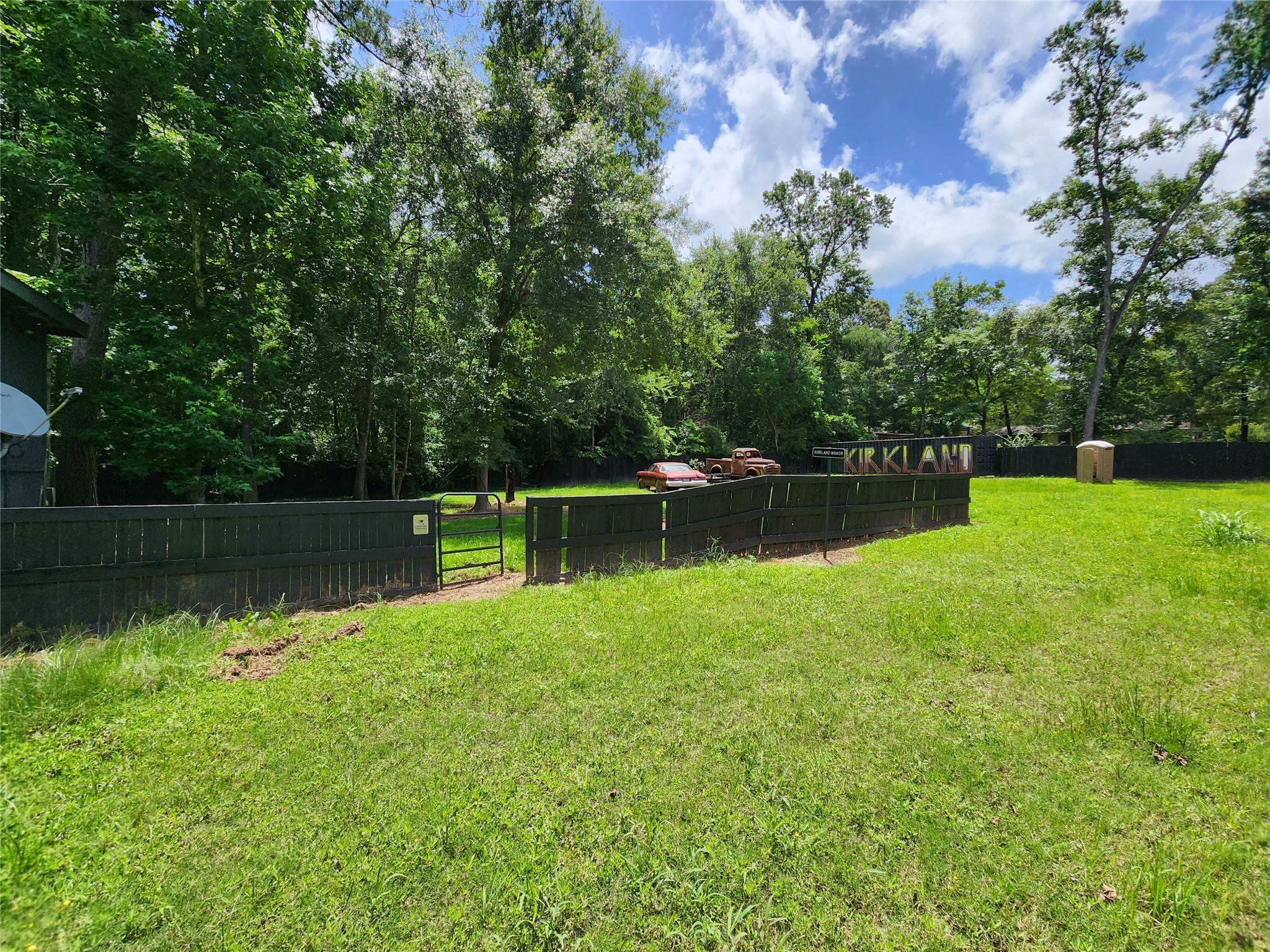 12123 Overhill Road Plantersville, TX 77363 - Photo 9 of 16