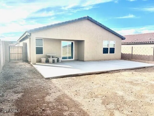 $260,000 | 373 Redwood Loop, Benson, AZ 85602