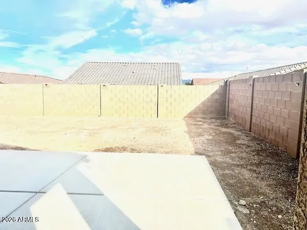 $260,000 | 373 Redwood Loop, Benson, AZ 85602