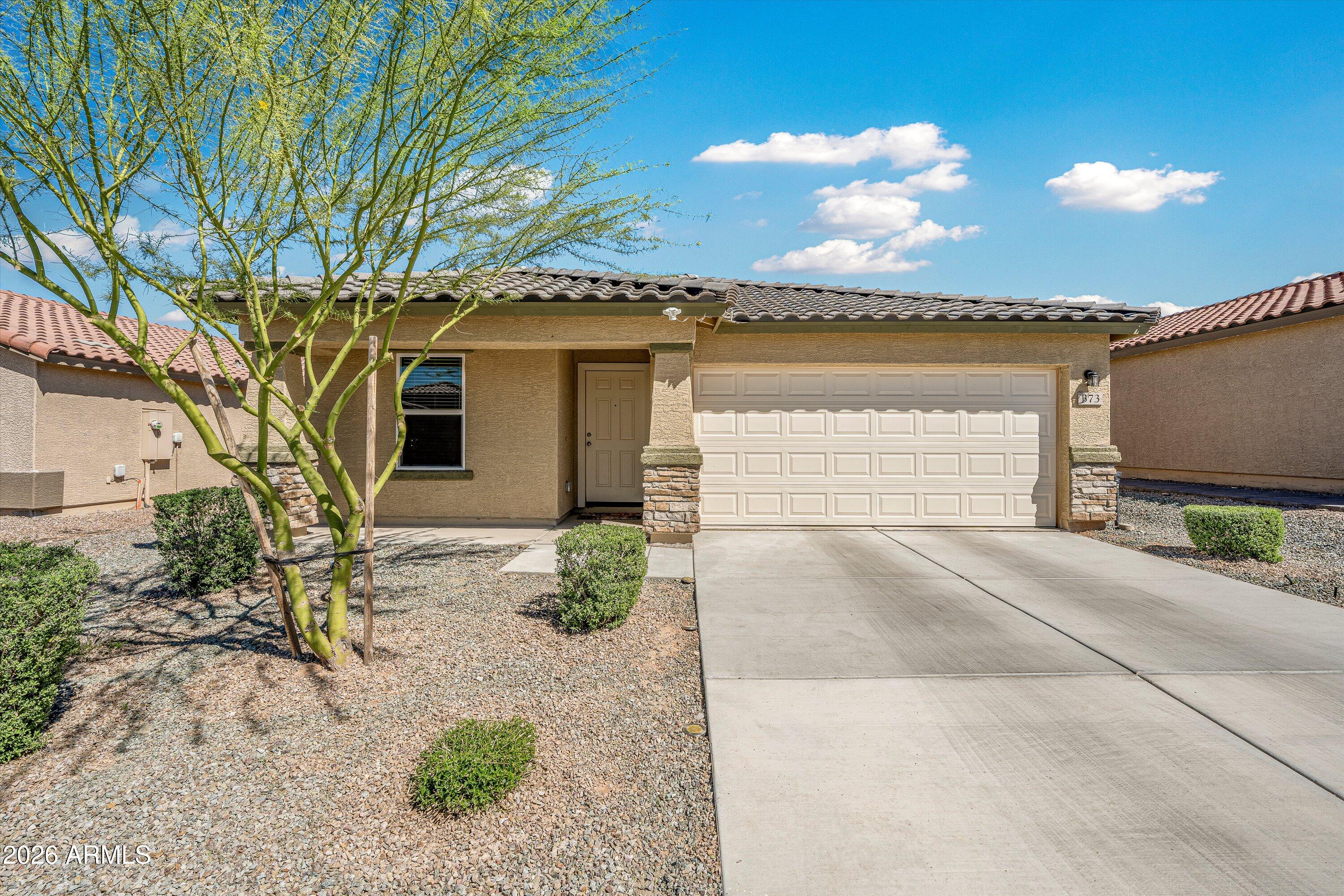 373 Redwood Loop Benson, AZ 85602 - Photo 2 of 29 02-Front of Home
