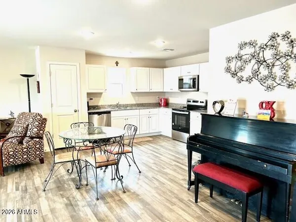 $260,000 | 373 Redwood Loop, Benson, AZ 85602