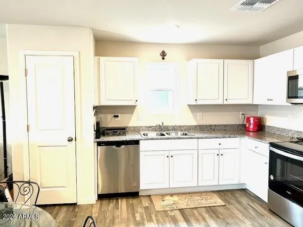 $260,000 | 373 Redwood Loop, Benson, AZ 85602