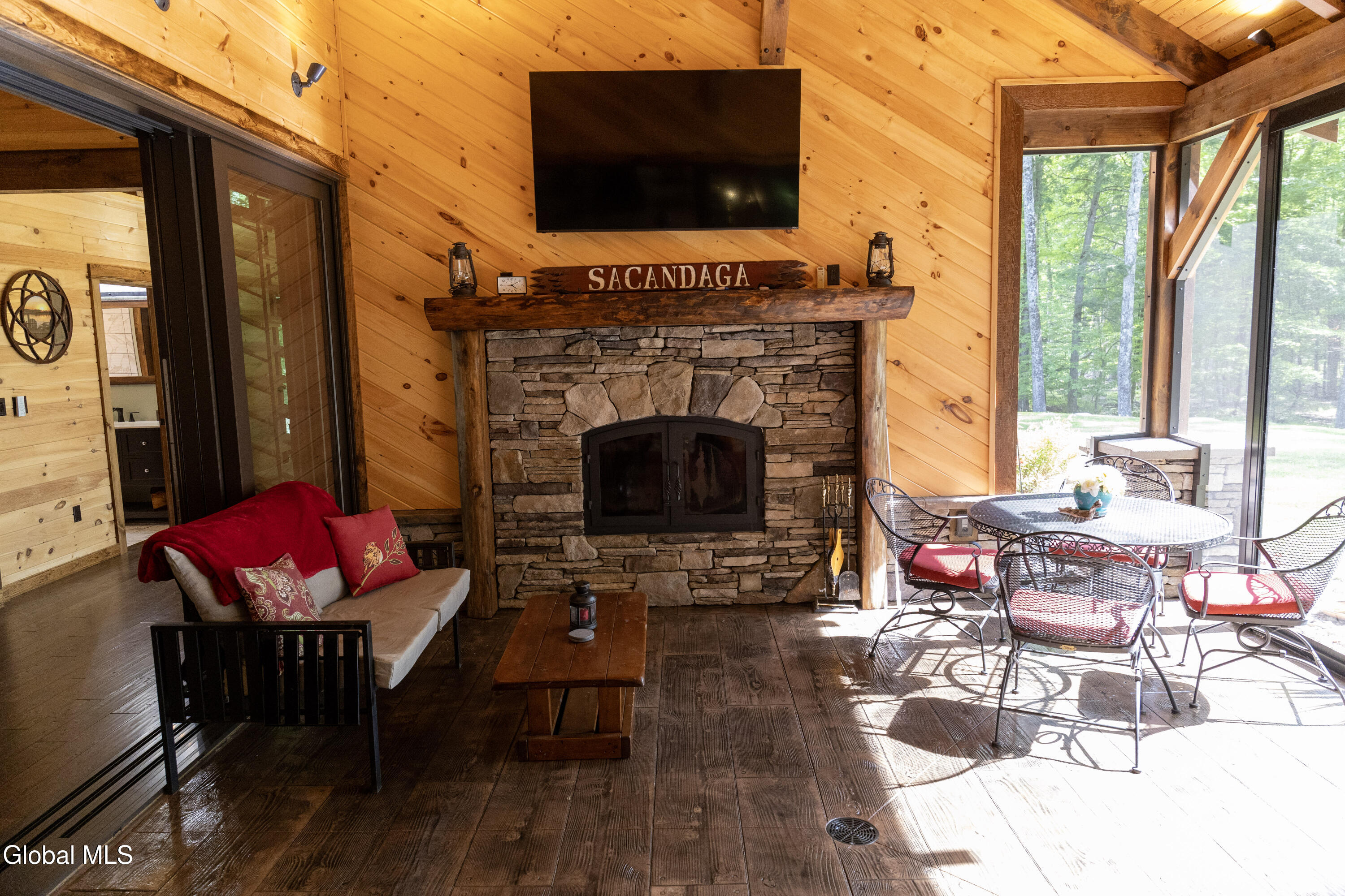 110 Elmer Brown Road Northampton, NY 12134 - Photo 4 of 72 47-4V2A0102