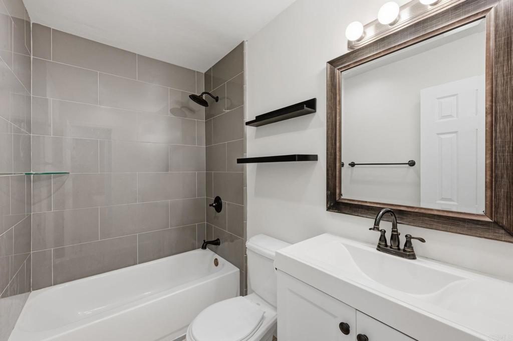 2360 Hosp Way, Unit 129 Carlsbad, CA 92008 - Photo 13 of 25