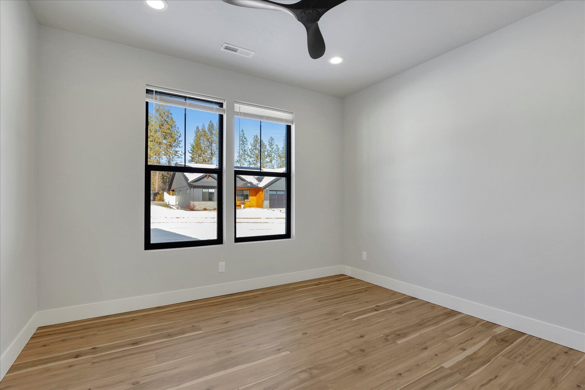 3424 East Yearling Road Chattaroy, WA 99003 - Photo 14 of 40