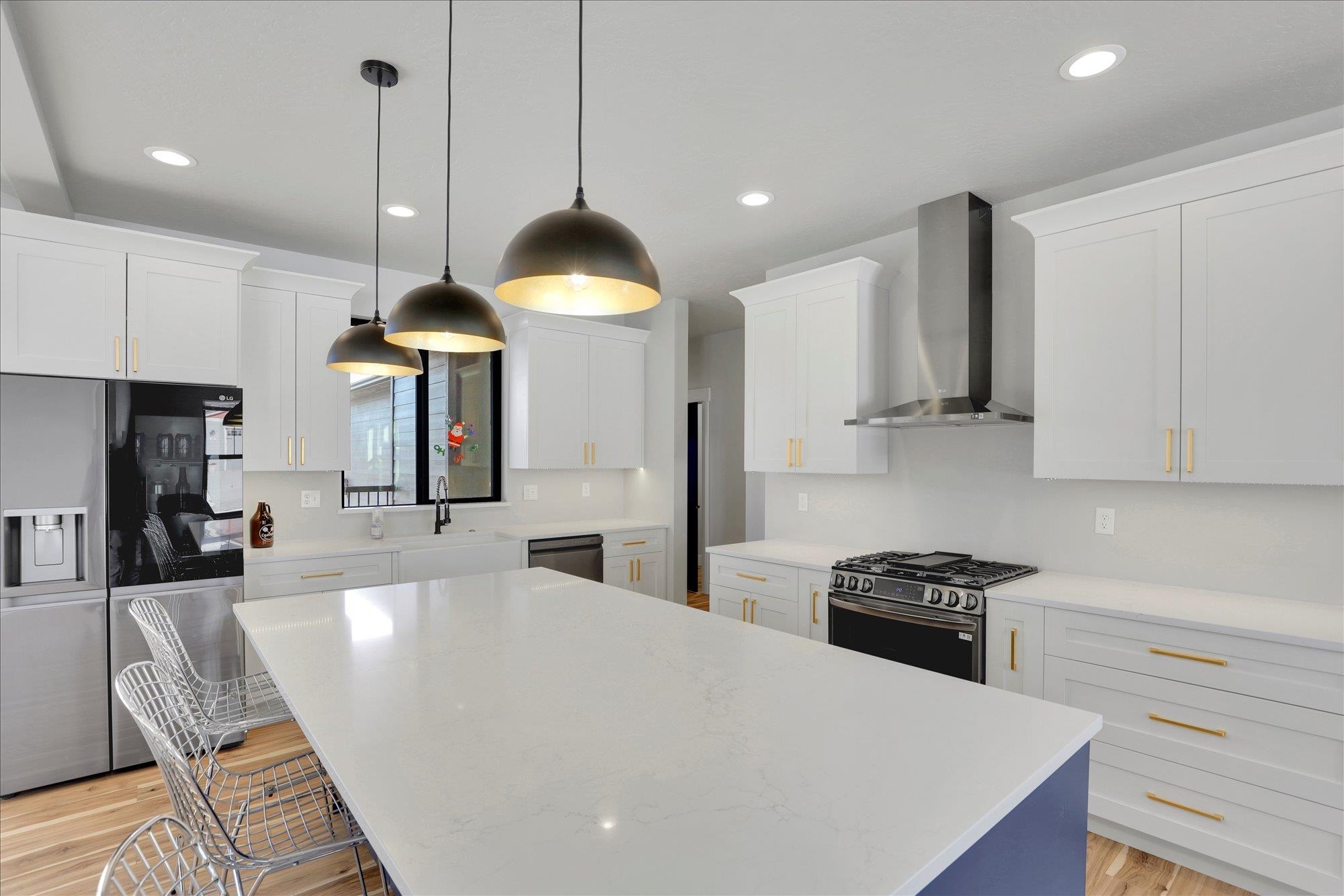 3424 East Yearling Road Chattaroy, WA 99003 - Photo 3 of 40