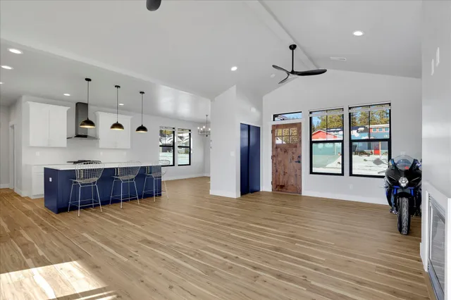 $649,900 | 3424 East Yearling Road, Chattaroy, WA 99003