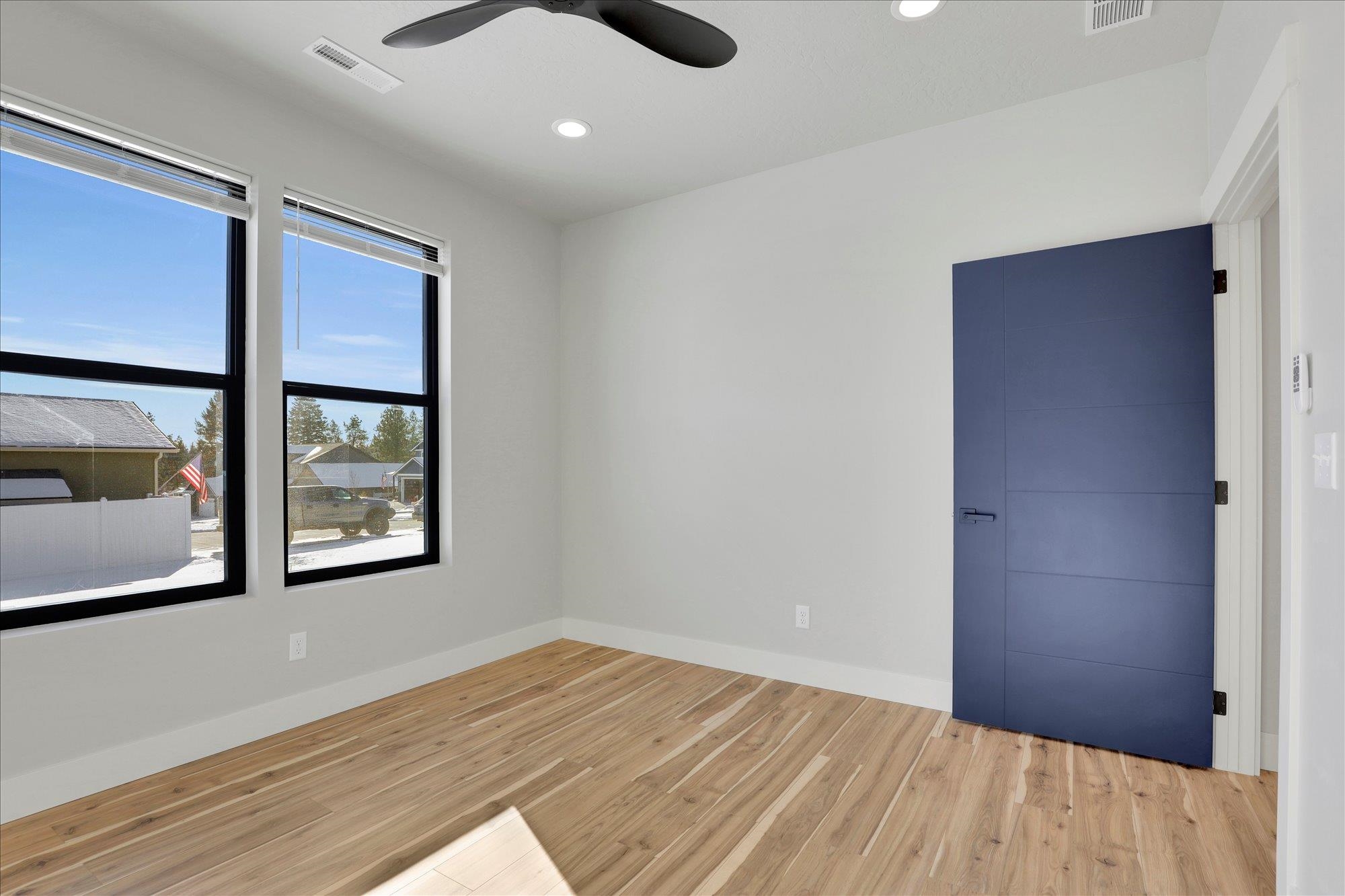 3424 East Yearling Road Chattaroy, WA 99003 - Photo 10 of 40