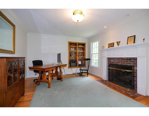 283 Wattaquadock Hill Road Bolton, MA 01740 - Photo 14 of 32 Gallery Image 14