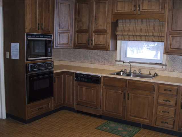 7975 Rucker Road Indianapolis, IN 46250 - Photo 3 of 12 Gallery Image 3
