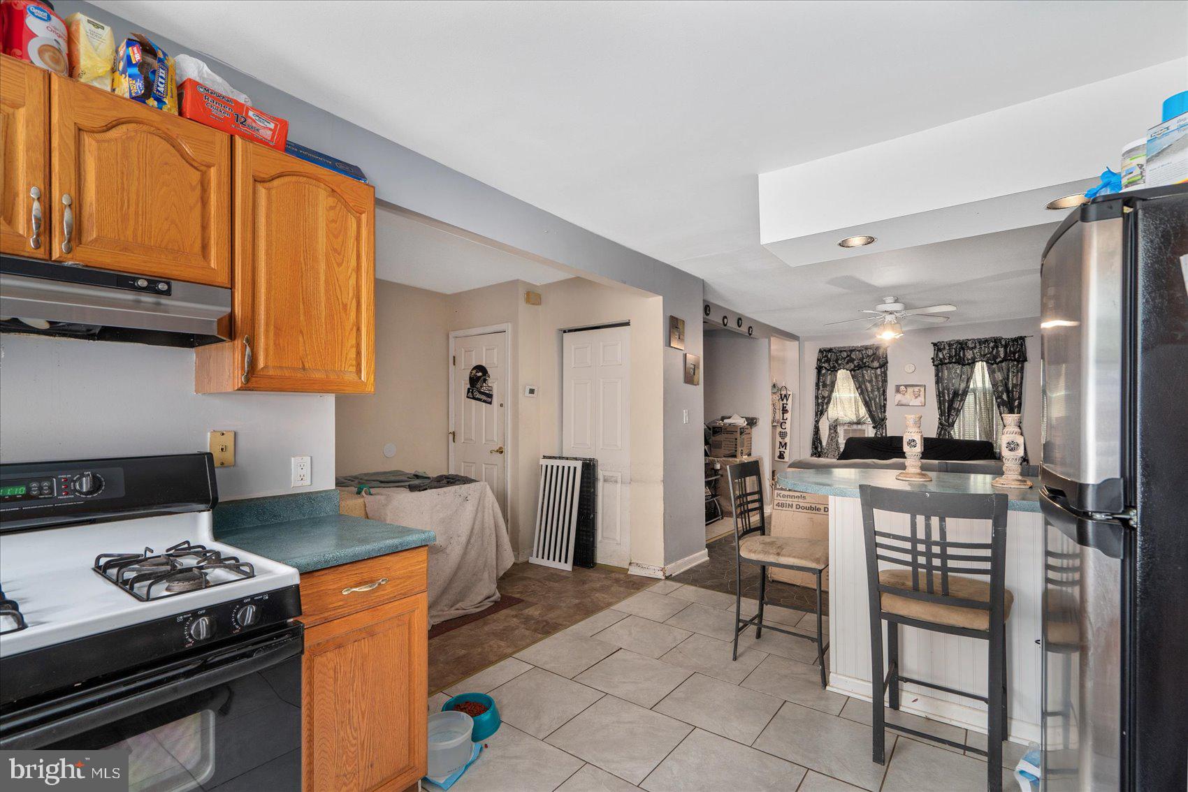5219 Brookwood Road Baltimore, MD 21225 - Photo 12 of 38 Kitchen
