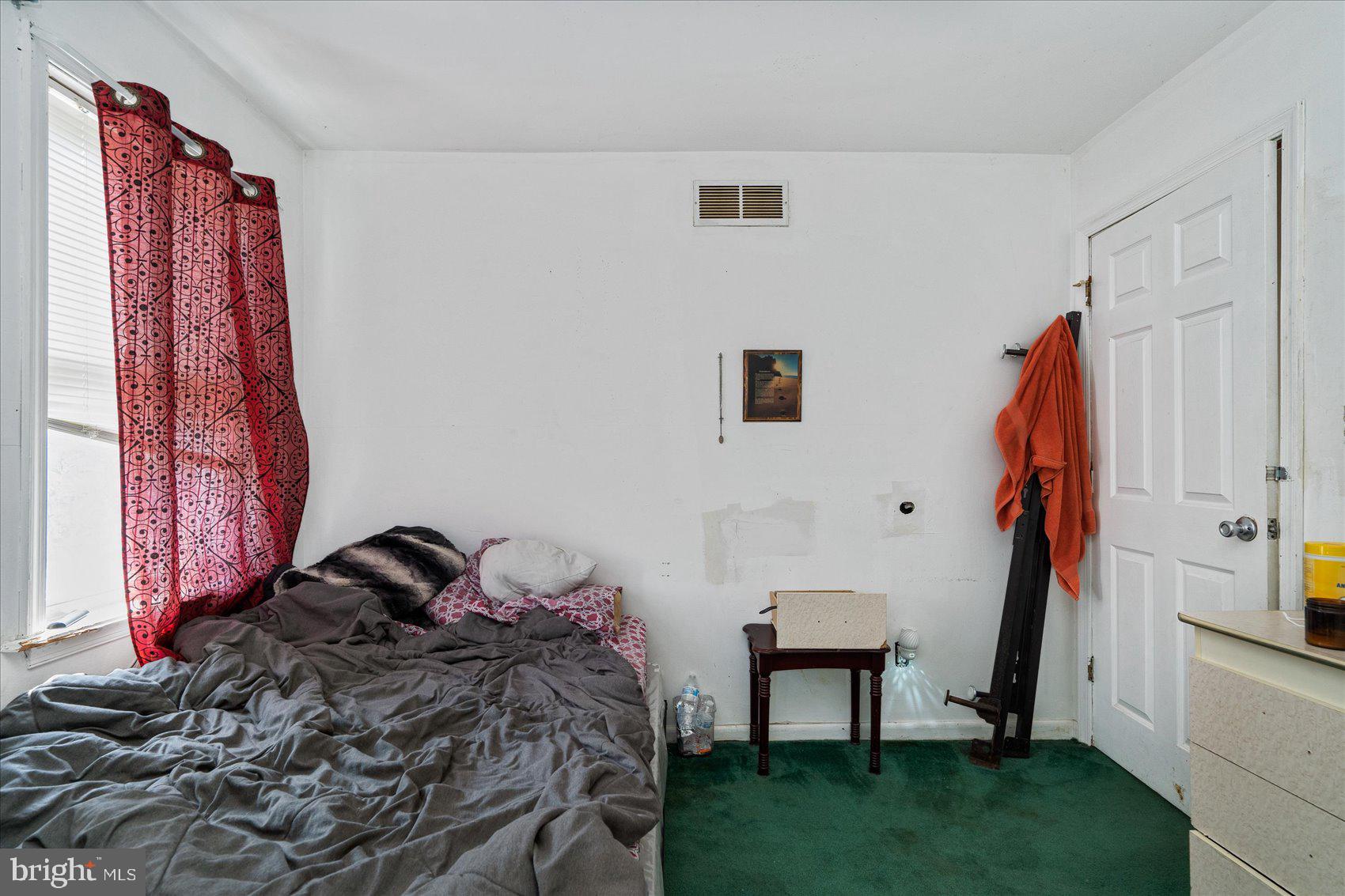 5219 Brookwood Road Baltimore, MD 21225 - Photo 23 of 38 Secondary Bedroom