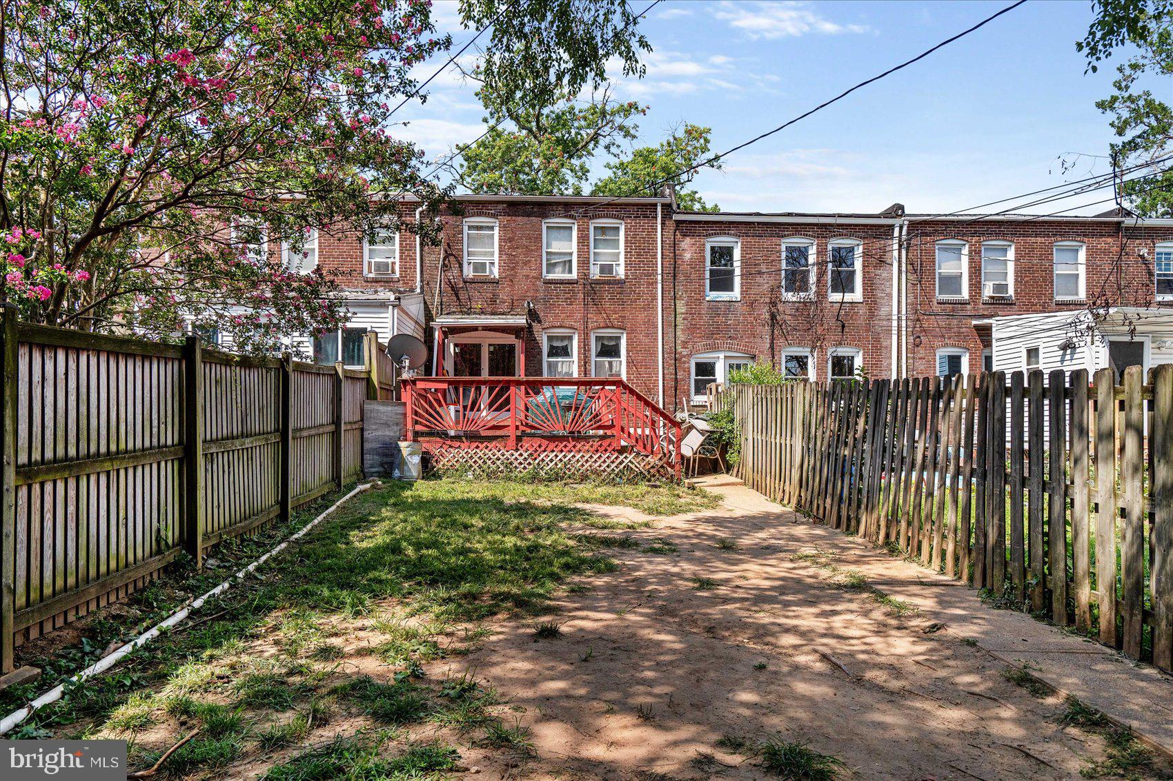 5219 Brookwood Road Baltimore, MD 21225 - Photo 31 of 38 Backyard