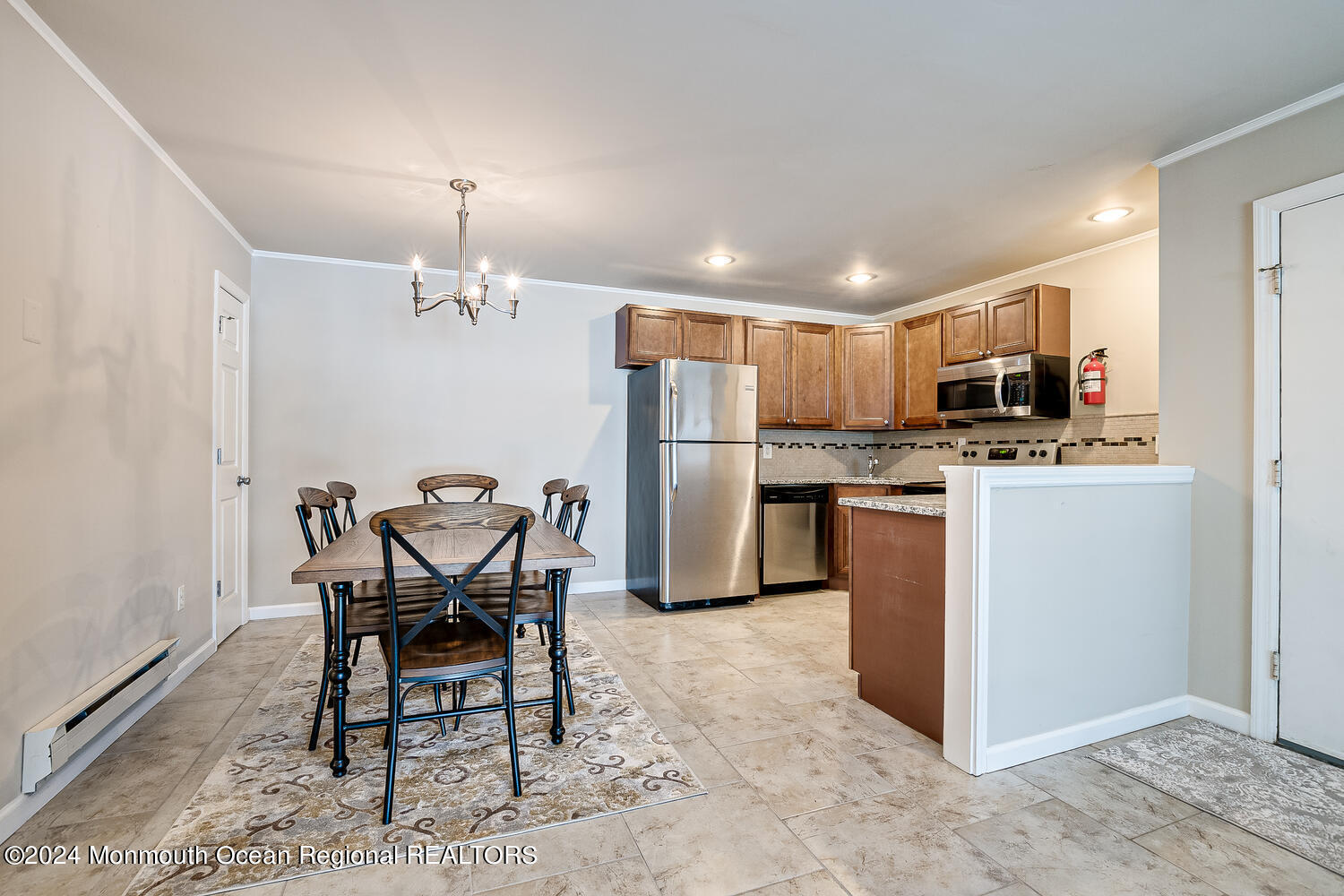 92 Arrowood Road, Unit K Manalapan, NJ 07726 - Photo 5 of 38 dining_kitchen entry