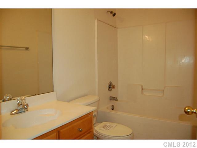 1936 Copperplate Road Charlotte, NC 28262 - Photo 12 of 16 Gallery Image 12