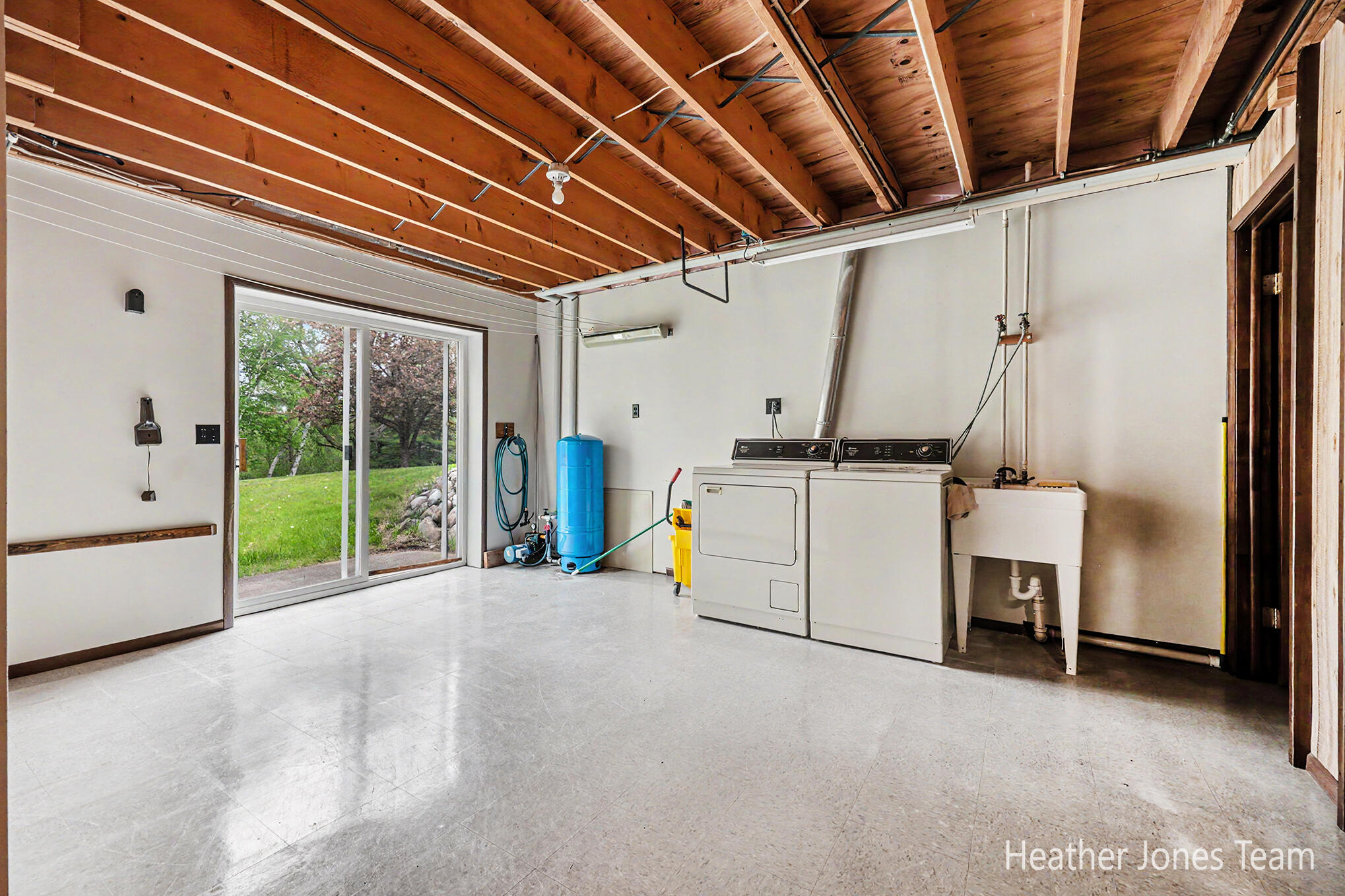 1320 West Stanton Road Stanton, MI 48888 - Photo 14 of 34 090A5122