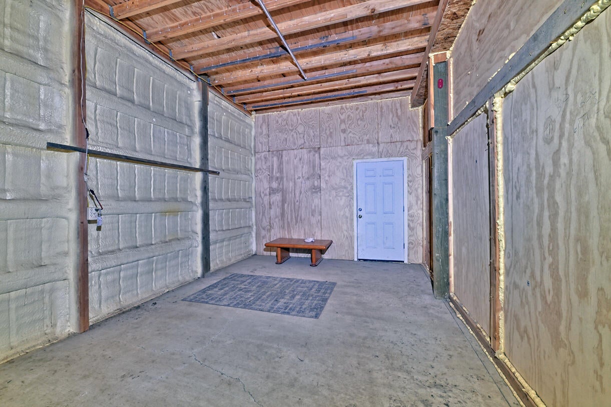 14738 Ramsey Road White City, OR 97503 - Photo 19 of 55 DSC_1389 copy