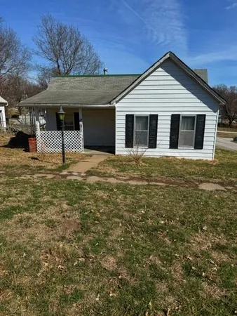 $12,000 | 401 Broadway Street, Fairfax, MO 64446