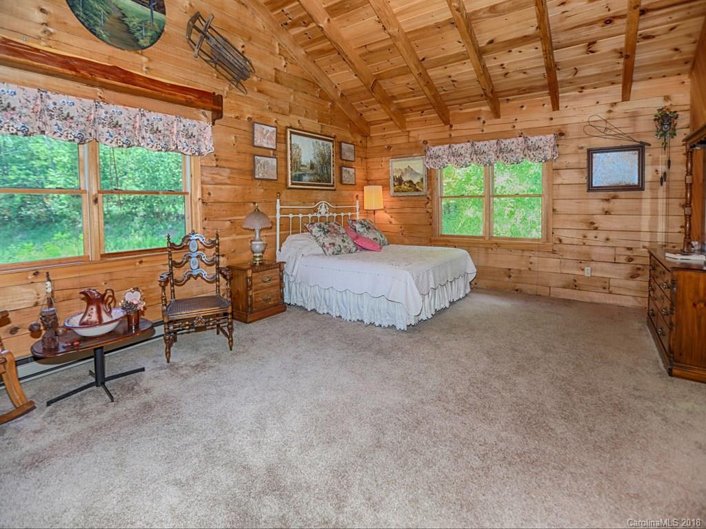 4390 Parris Branch Road Sylva, NC 28779 - Photo 14 of 25 Gallery Image 14