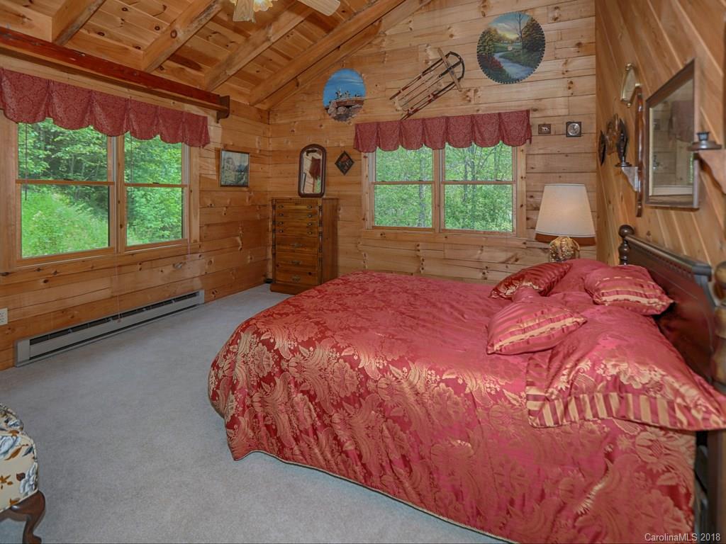 4390 Parris Branch Road Sylva, NC 28779 - Photo 18 of 25 Gallery Image 18