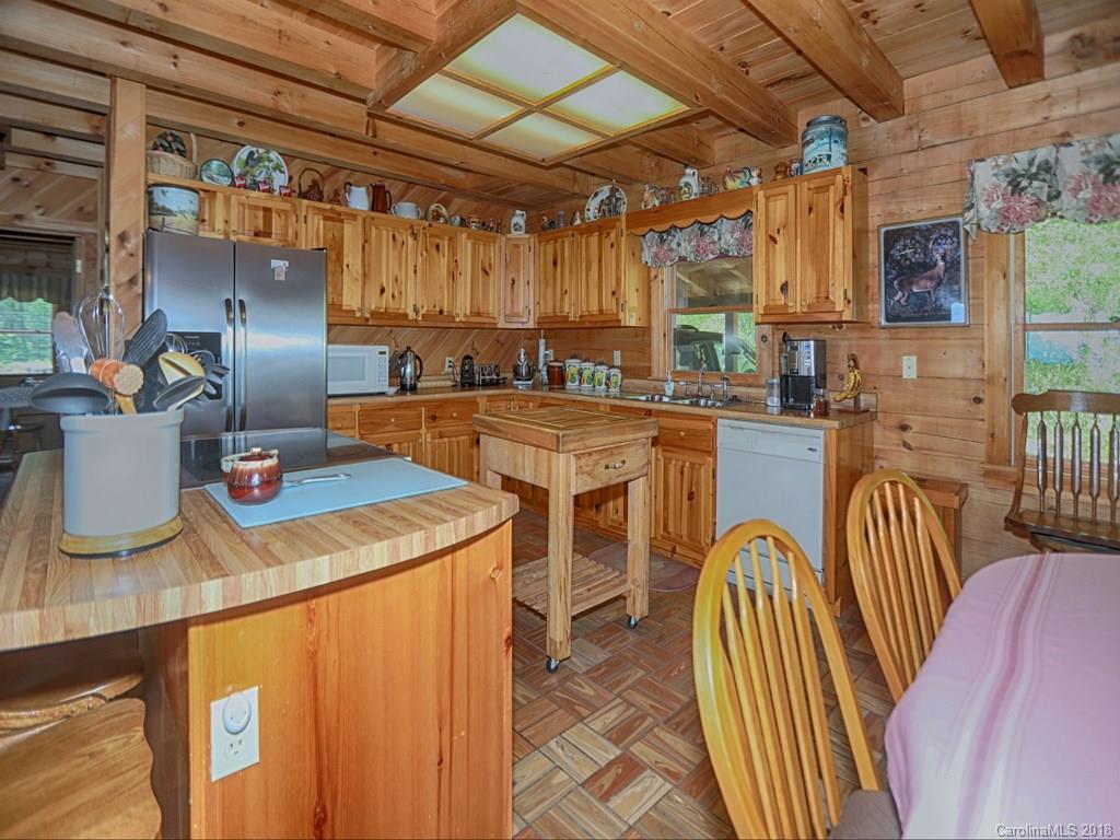 4390 Parris Branch Road Sylva, NC 28779 - Photo 7 of 25 Gallery Image 7