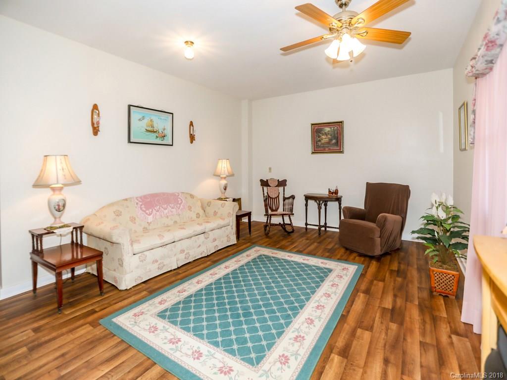 4390 Parris Branch Road Sylva, NC 28779 - Photo 10 of 25 Gallery Image 10
